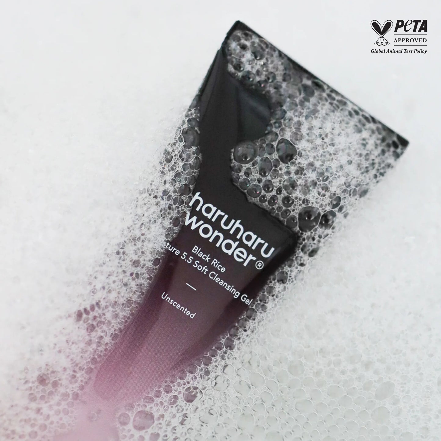 Haruharu Black Rice Moisture 5.5 Soft Cleansing Gel