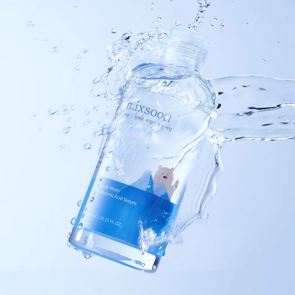 Clear bottle with blue label featuring the brand 'mixsooni' on a light blue background.