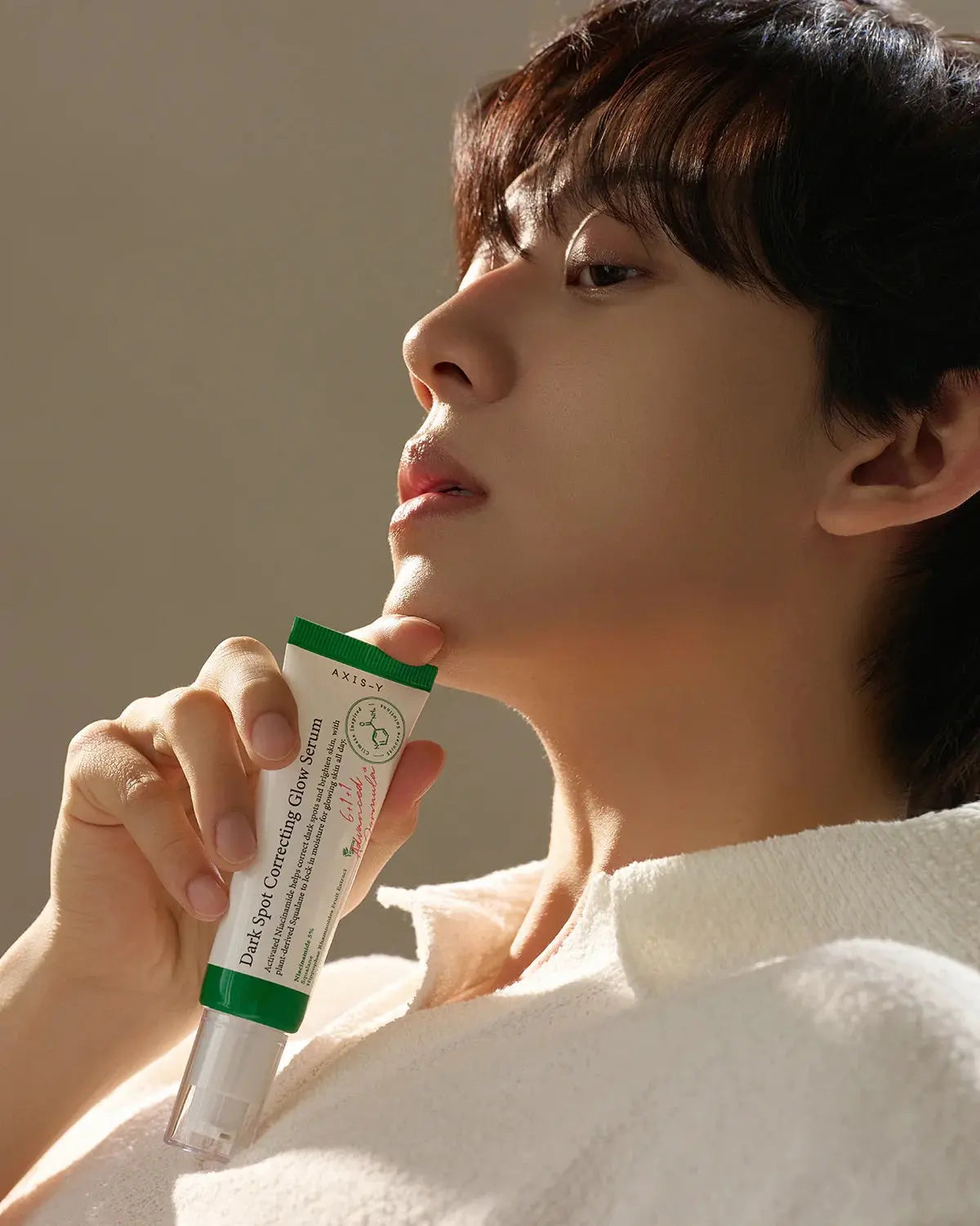Axis-Y Dark Spot Correcting Glow Serum Axis-Y