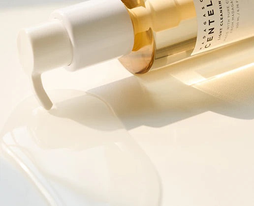 Skin1004 Madagascar Centella Light Cleansing Oil