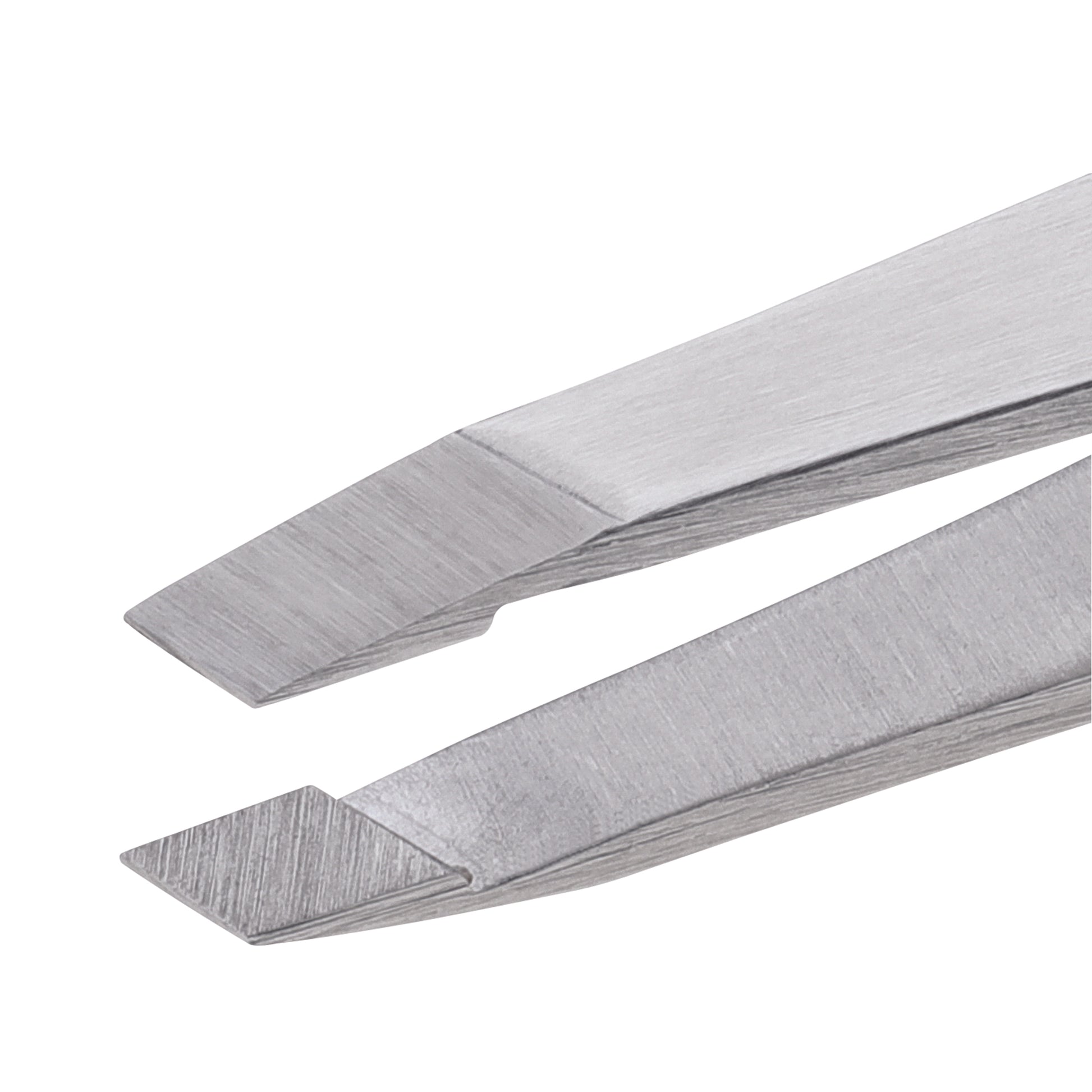 Tweezerman close up slant