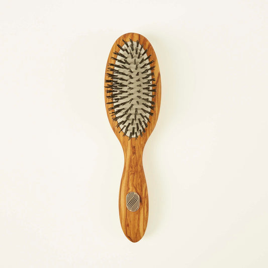 Altesse Studio Gentle Detangling Hairbrush