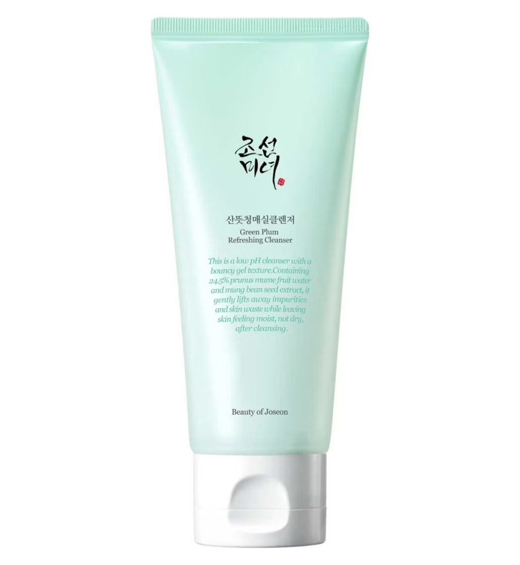 Green Plum Refreshing Cleanser