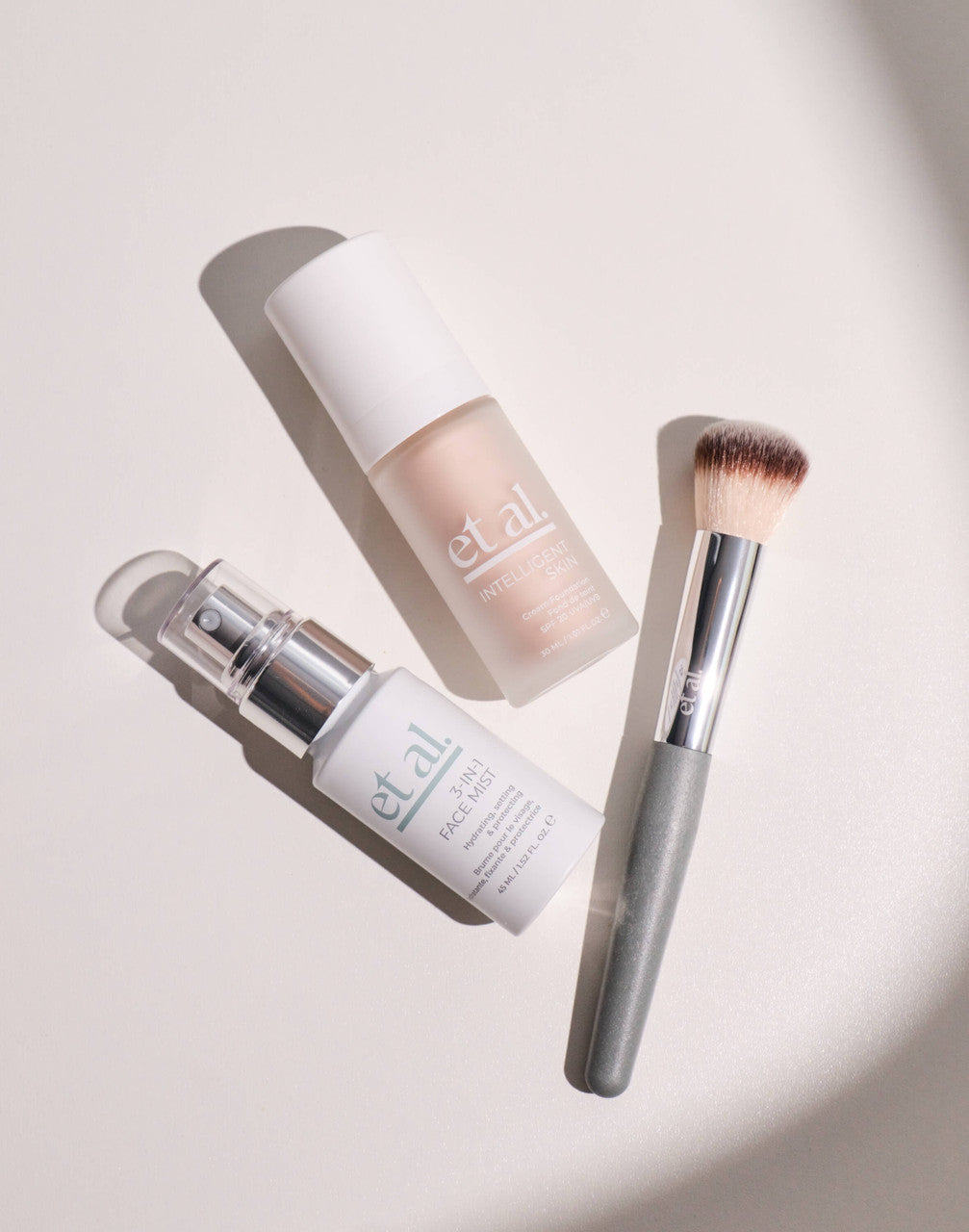 Beauty Edit Mayfair - et al. Cream Foundation Makeup Kit - what is inside