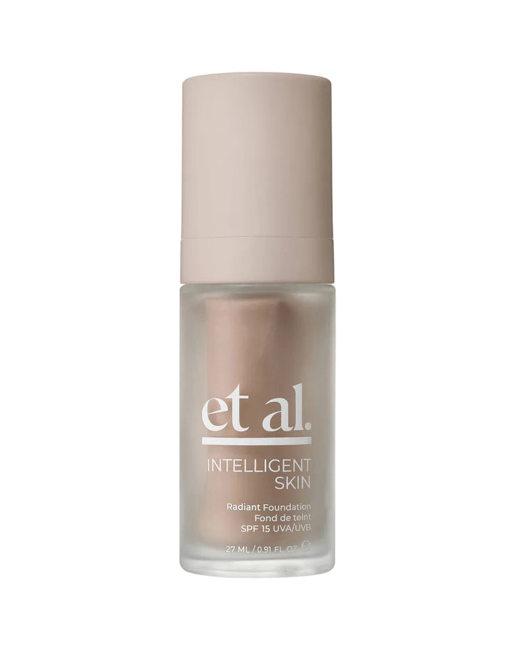 Beauty Edit Mayfair - et al. Intelligent Skin Radiant Foundation - bottle